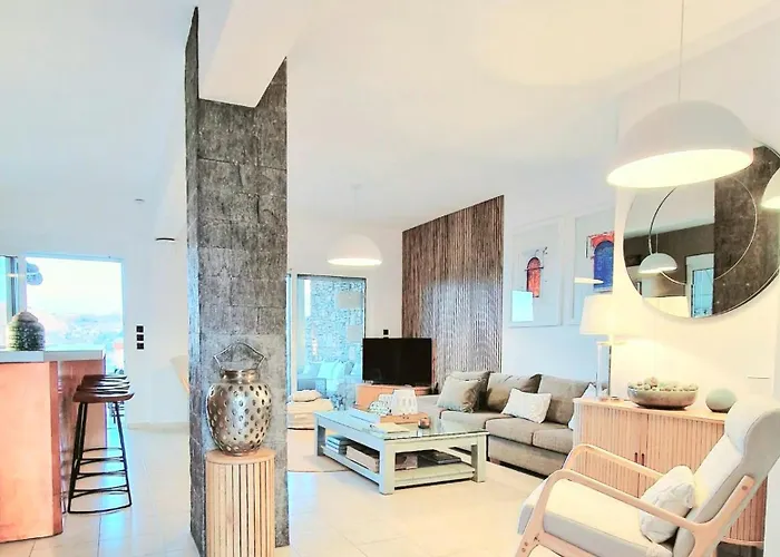 Kalliopi On Rhodes Ama 0 0 0 0 3 6 6 0 4 0 3 * Líndosz