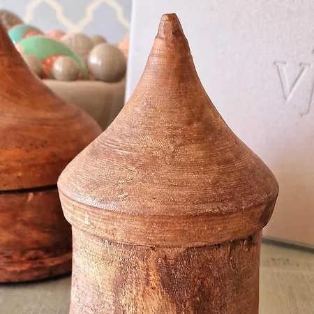 Vlk: Kalliopi, Rhodes